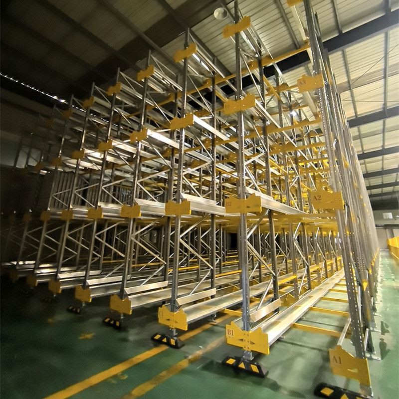 الأرفف المكوكية